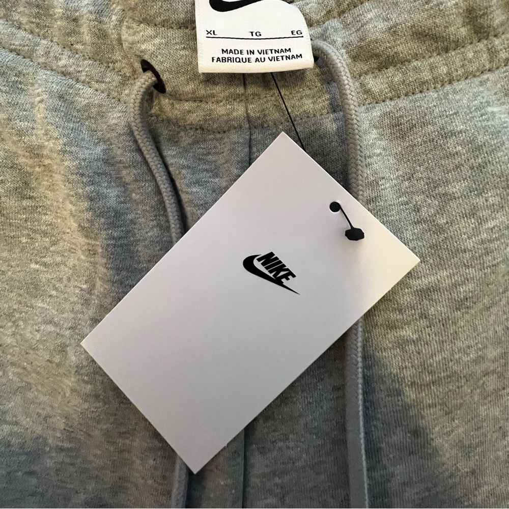 Nike Sportswear Women's Club Fleece Mid-Rise Joggers - Picture 6 of 14
